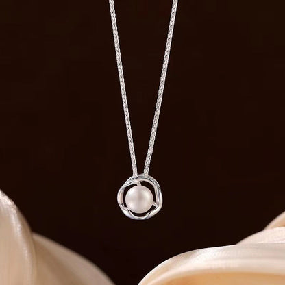 Collar de Pétalos de Perla